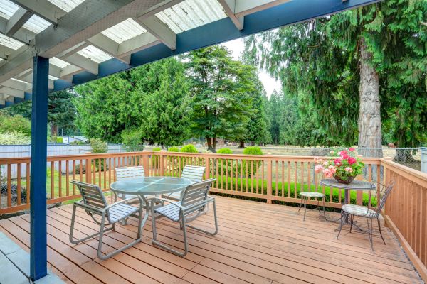 Deck Carpentry Service in Bellingham